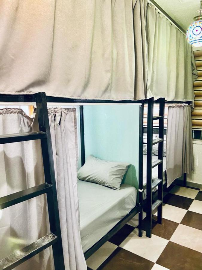 Friends Oasis Hostel Akaba Kültér fotó